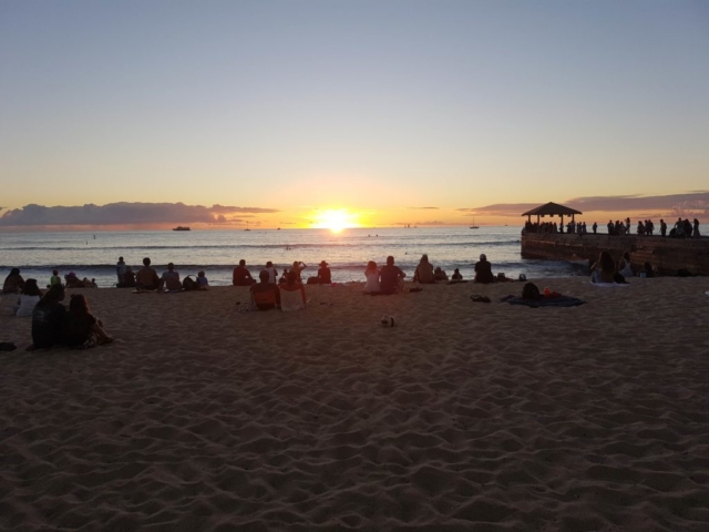 Sunset @ Waikiki Beach